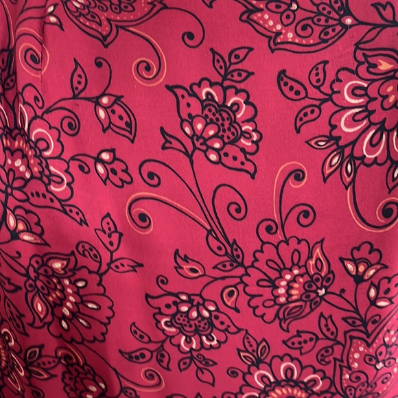 Gorgeous NWT  Paisley Long Skirt Burgundy and Black Size 14 - Picture 2 of 5